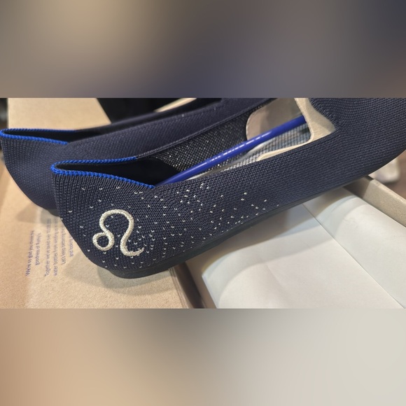 Rothy's 8 1/2 - Picture 3 of 5